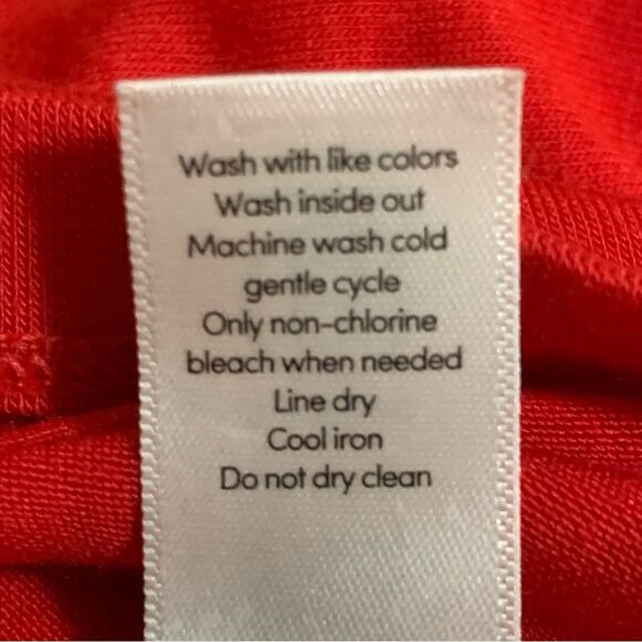 ATHLETA Sleeveless Top Women’s Medium Red Round Neck Model Soft. - Picture 7 of 10